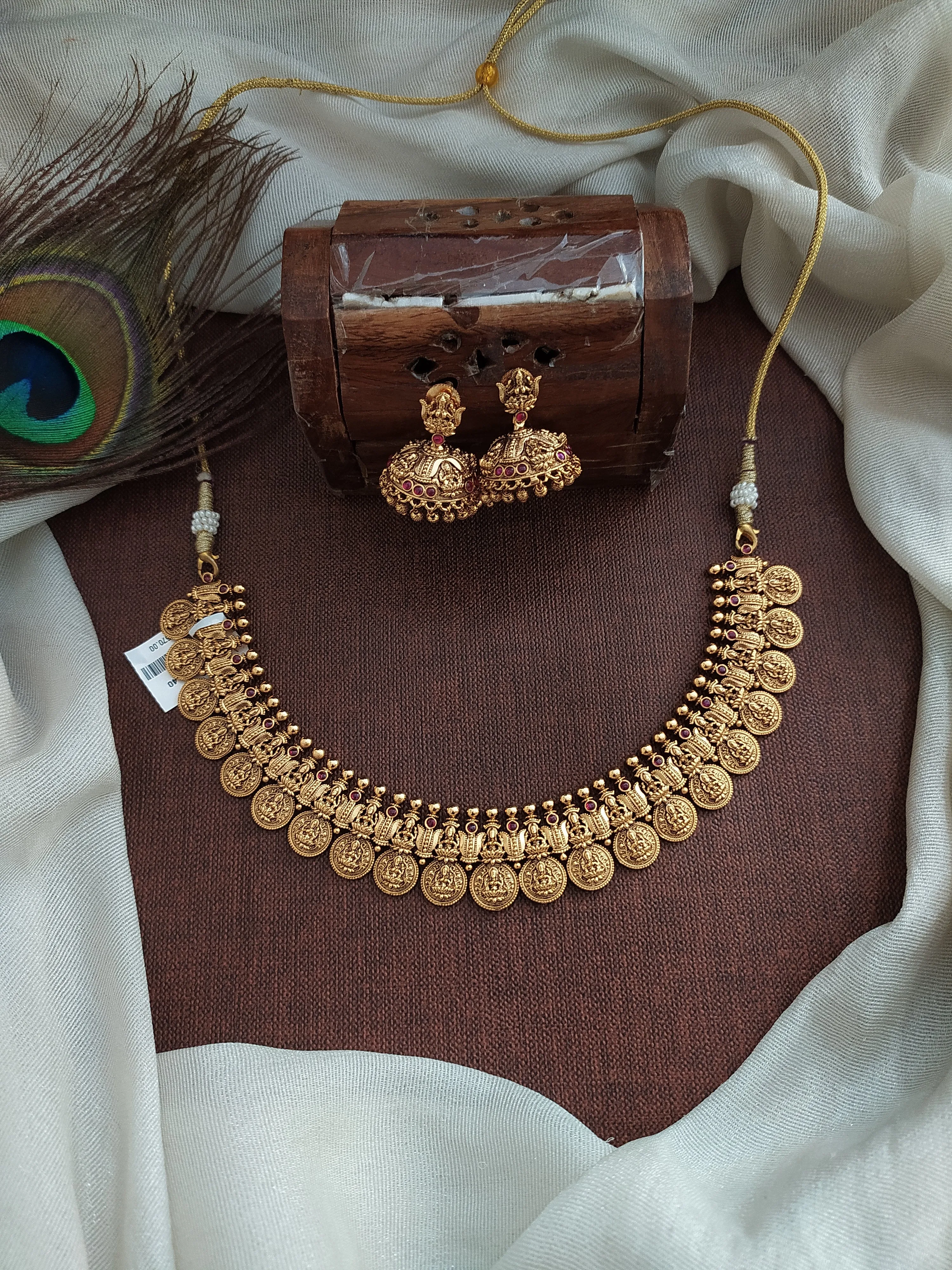 Antique Gold Kasu Malai Necklace Set