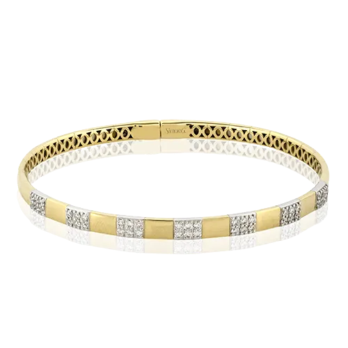Bangle in 18k Gold with Diamonds