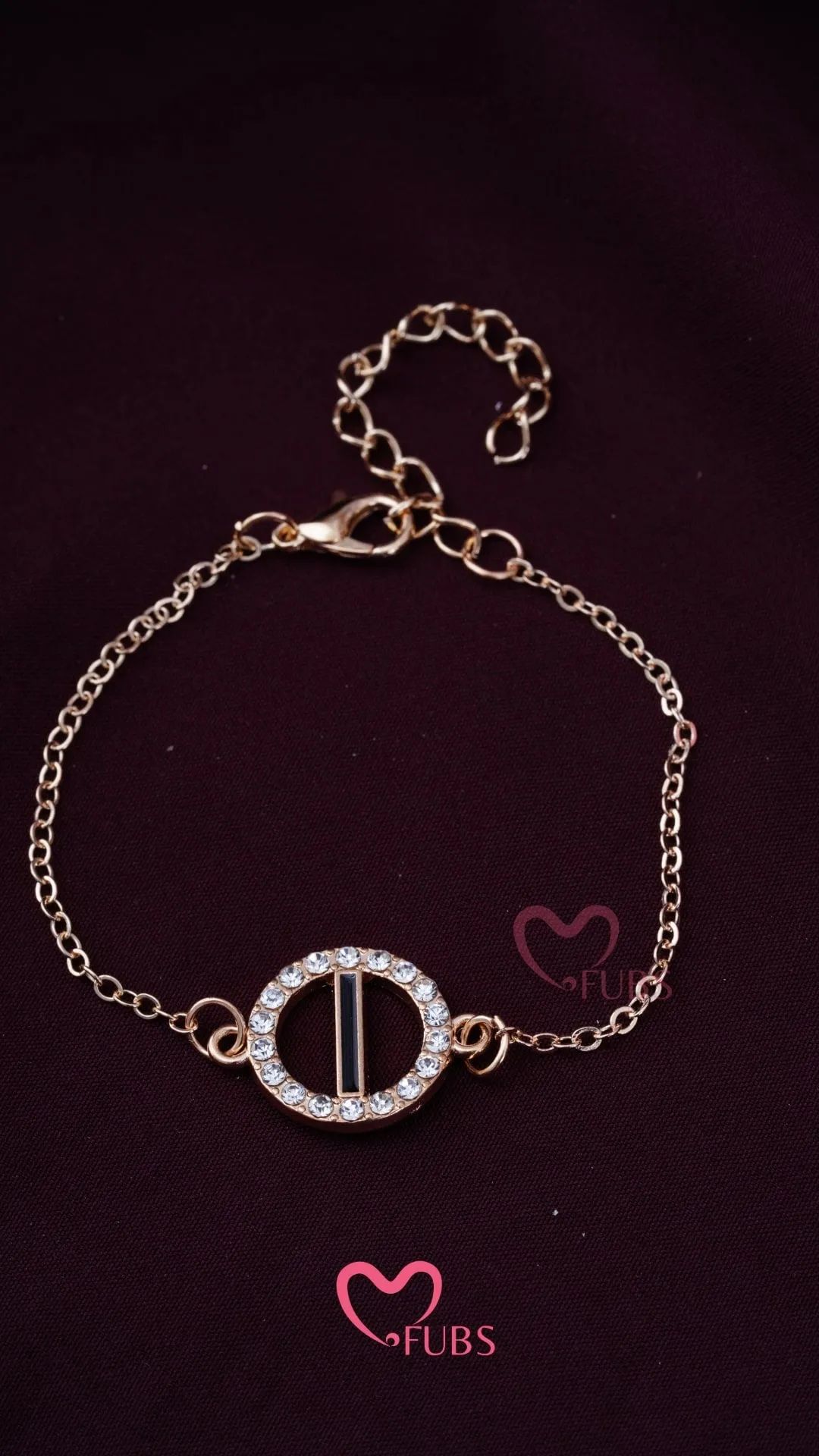 Circular Letter Link Bracelet