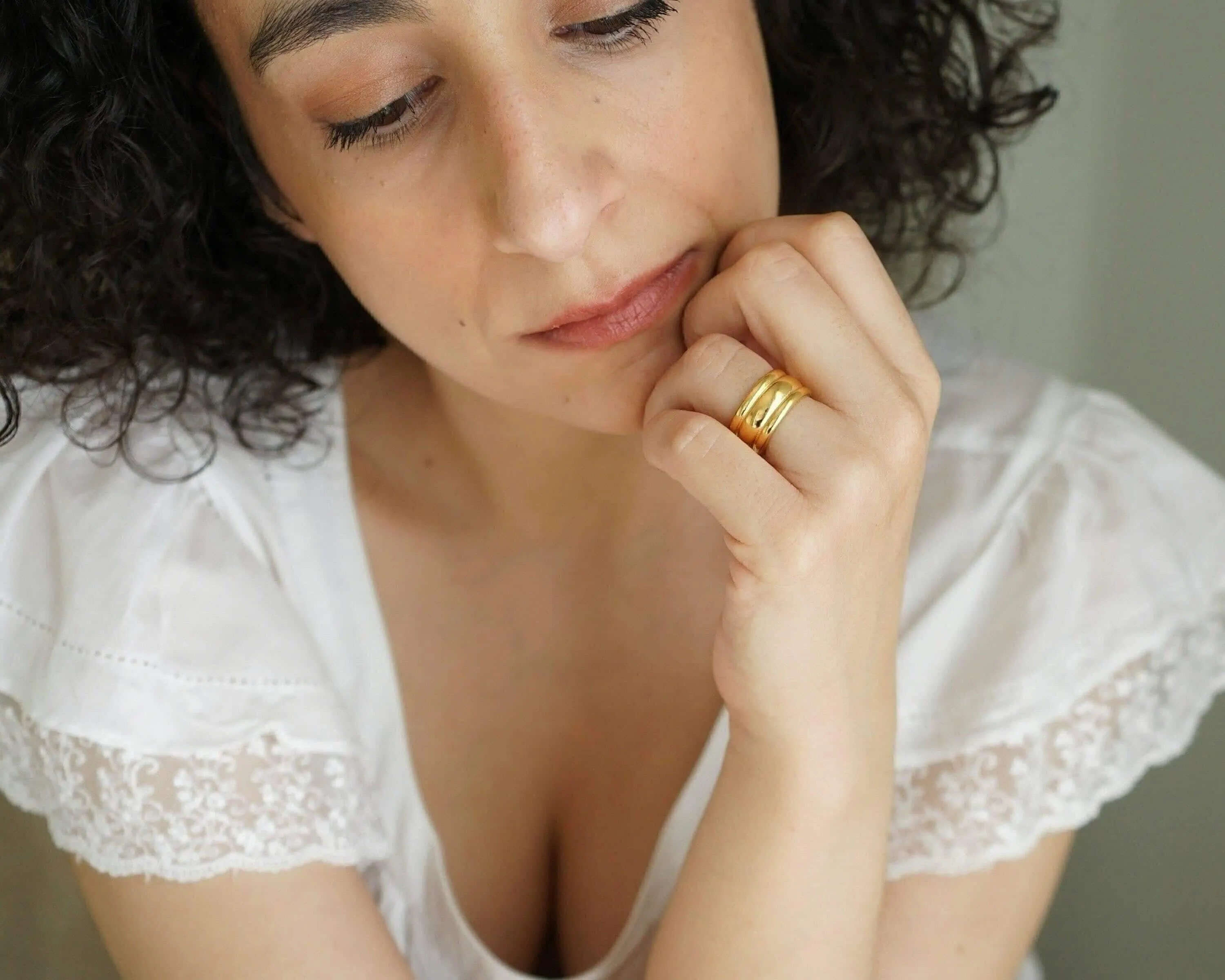 Gold Band Ring with Inner Floral Pattern