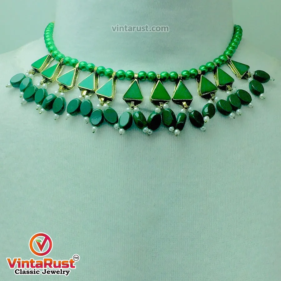 Green Beaded Stone and Small Pearls Necklace