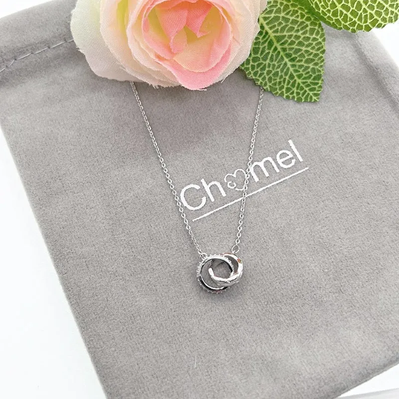 Interlocking Circle Necklace