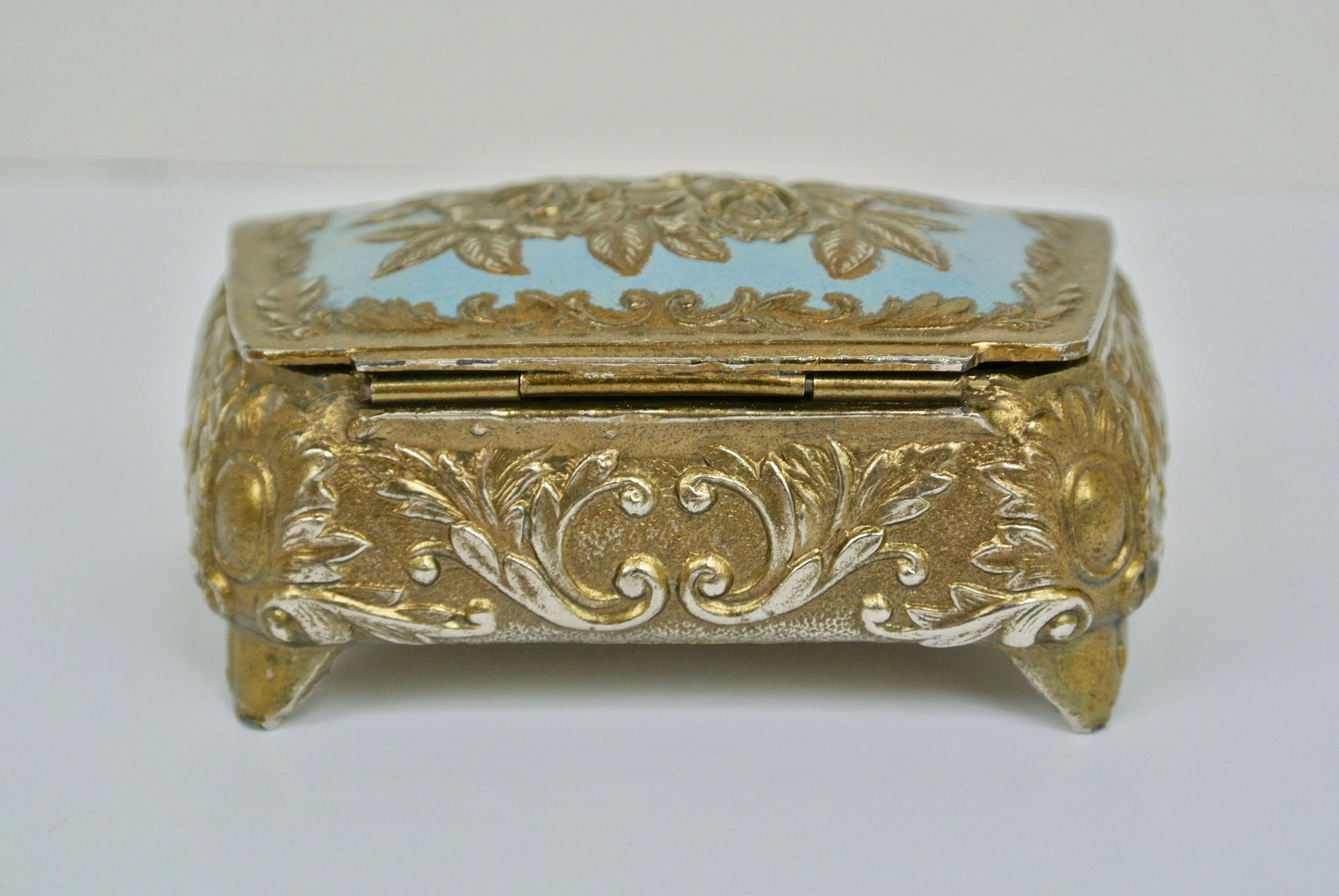 La Fleur La Bleu Ring Box