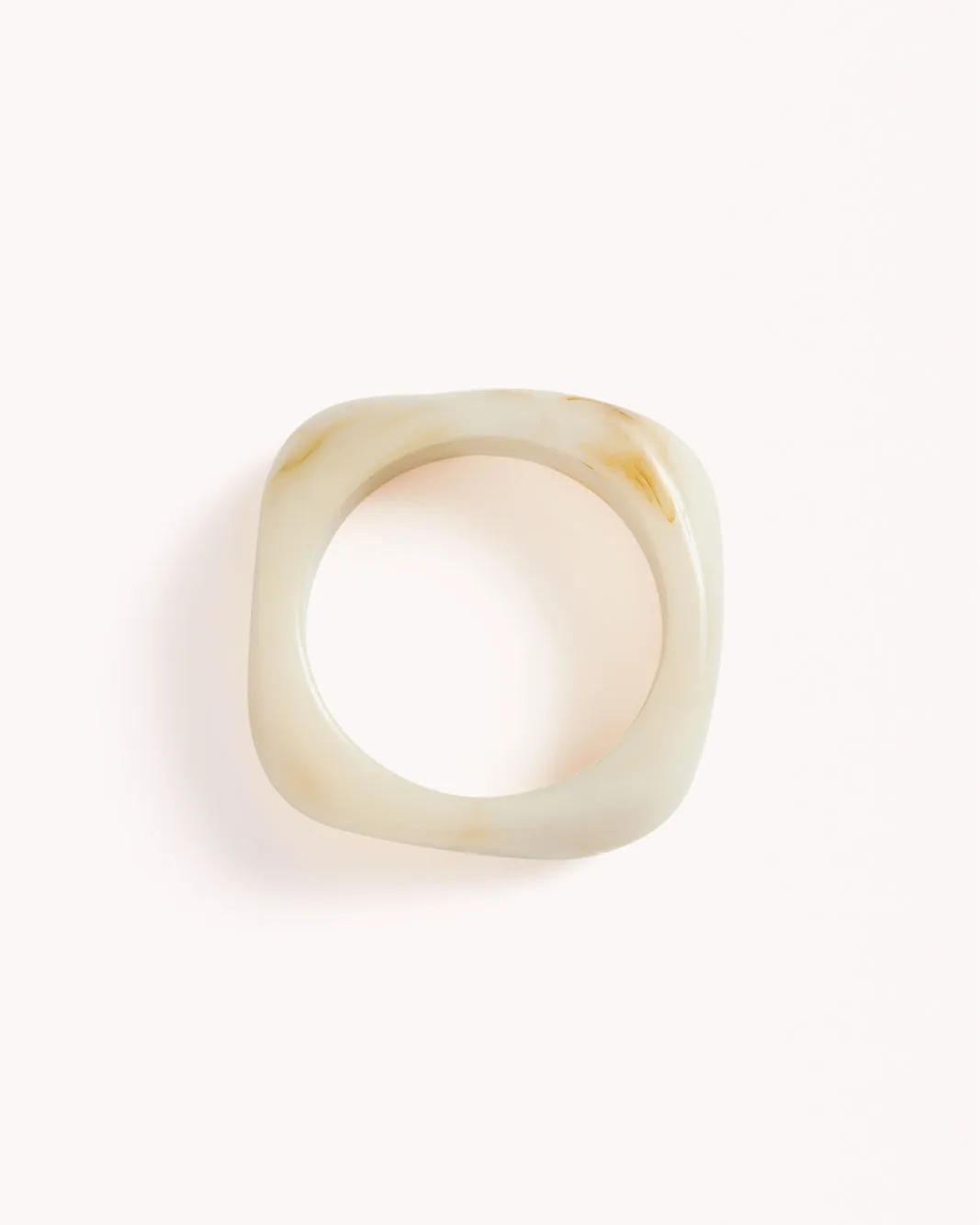MIRA BANGLE - CREAM TORT