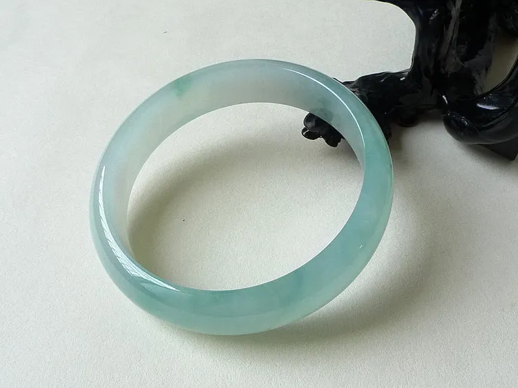 Natural Jade Bangle Jadeite Bangle Internal Diameter 57mm BER041