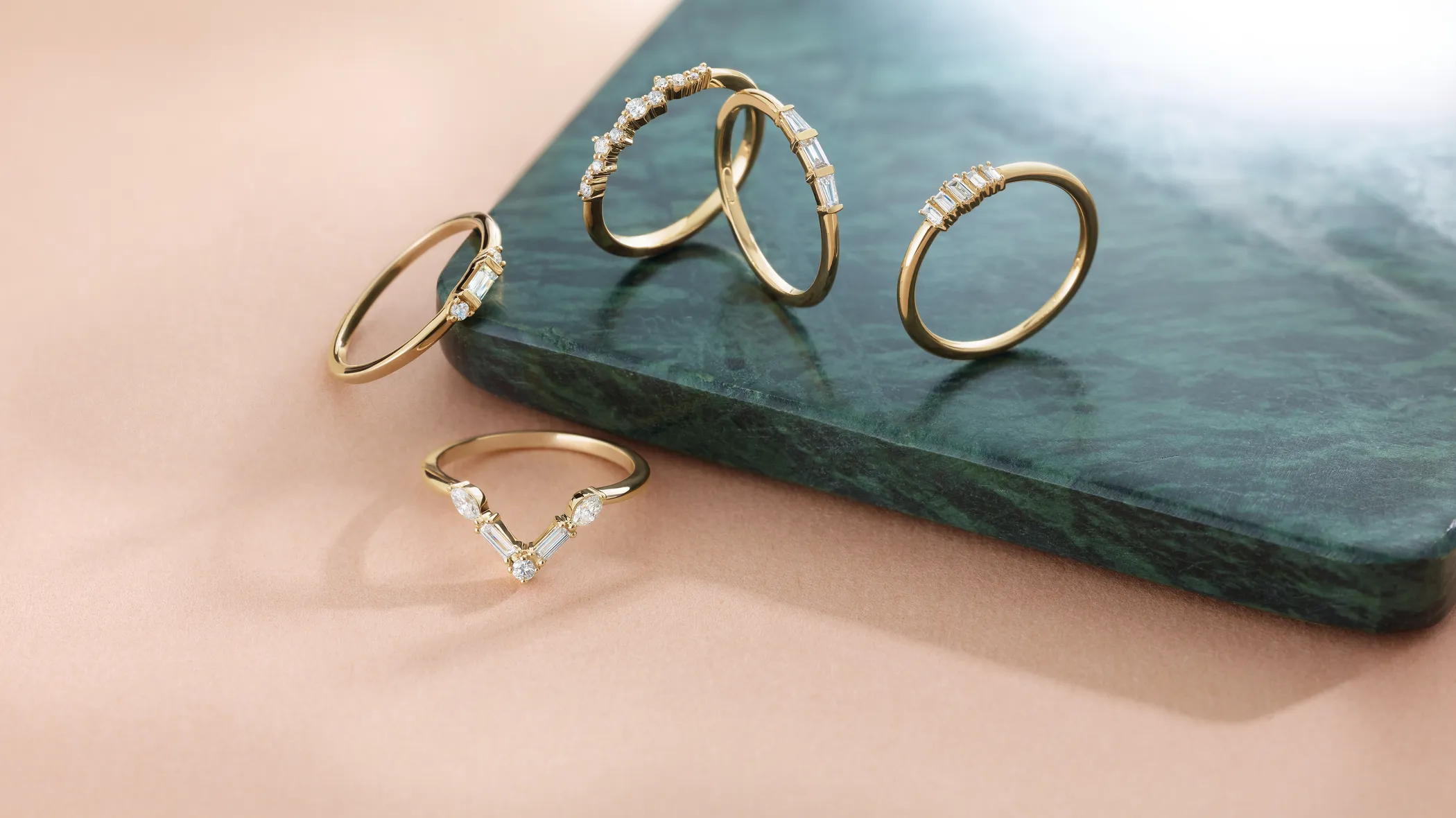 Neave Asymmetrical Band