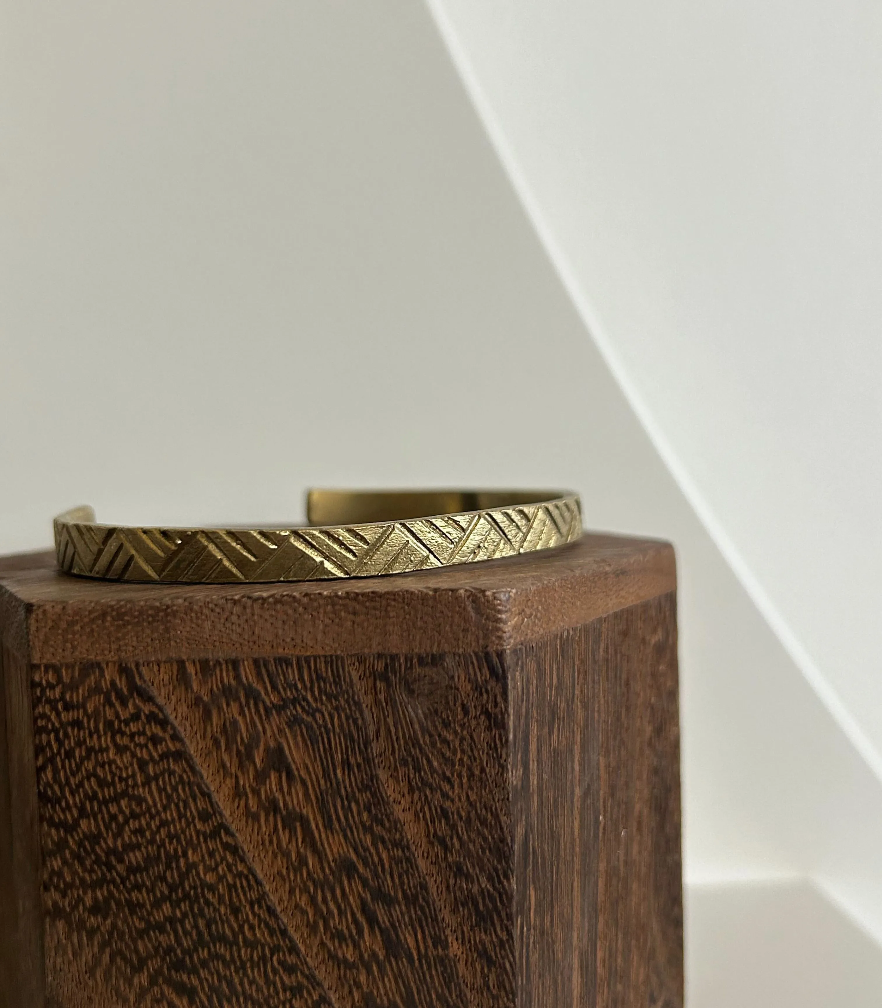 Nonom Brass Bangle