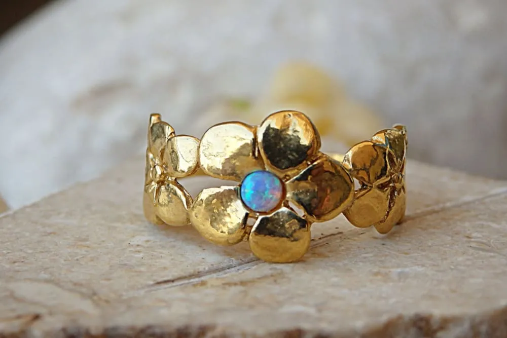 Opal flower ring