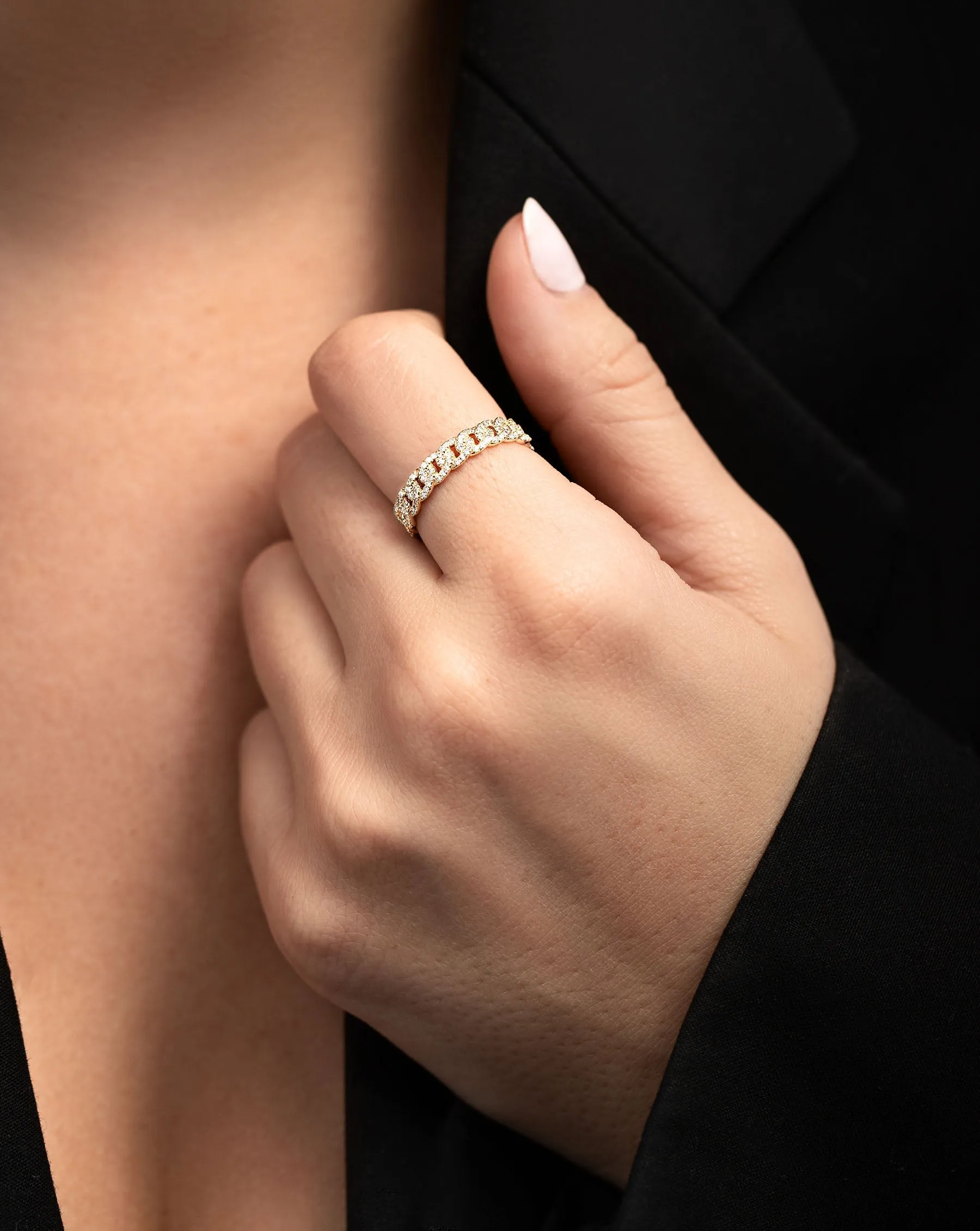 Pavé Diamond Chain Ring