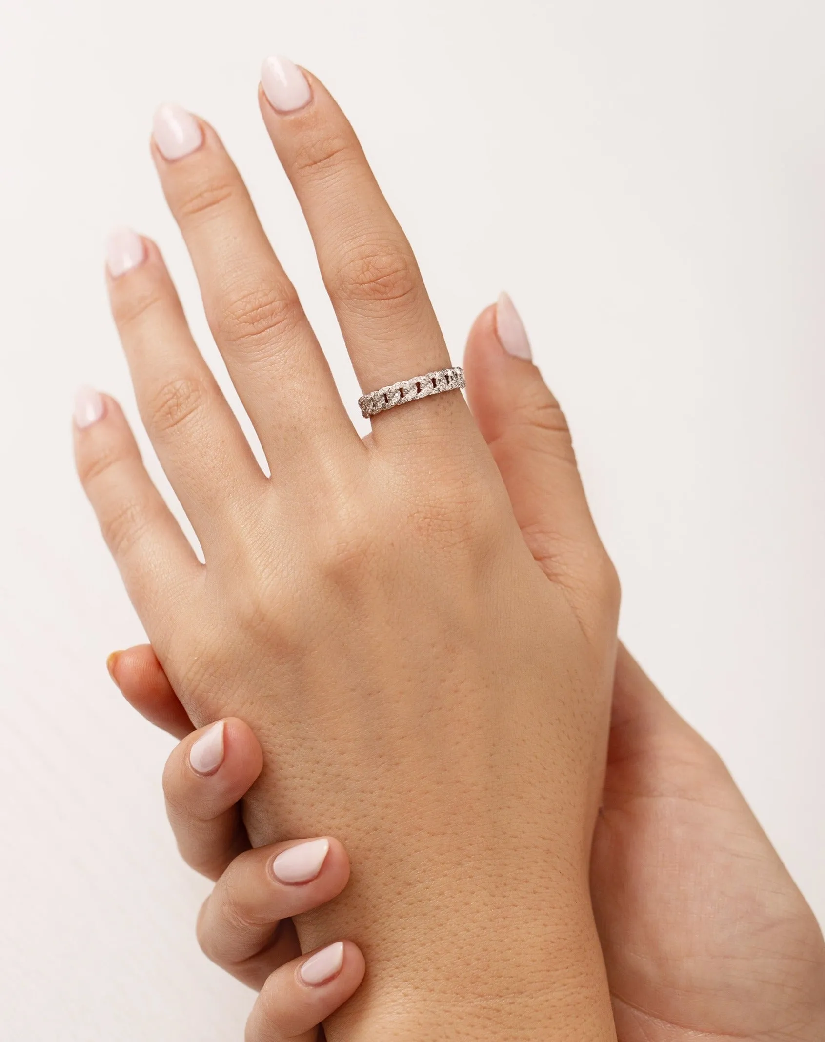Pavé Diamond Chain Ring