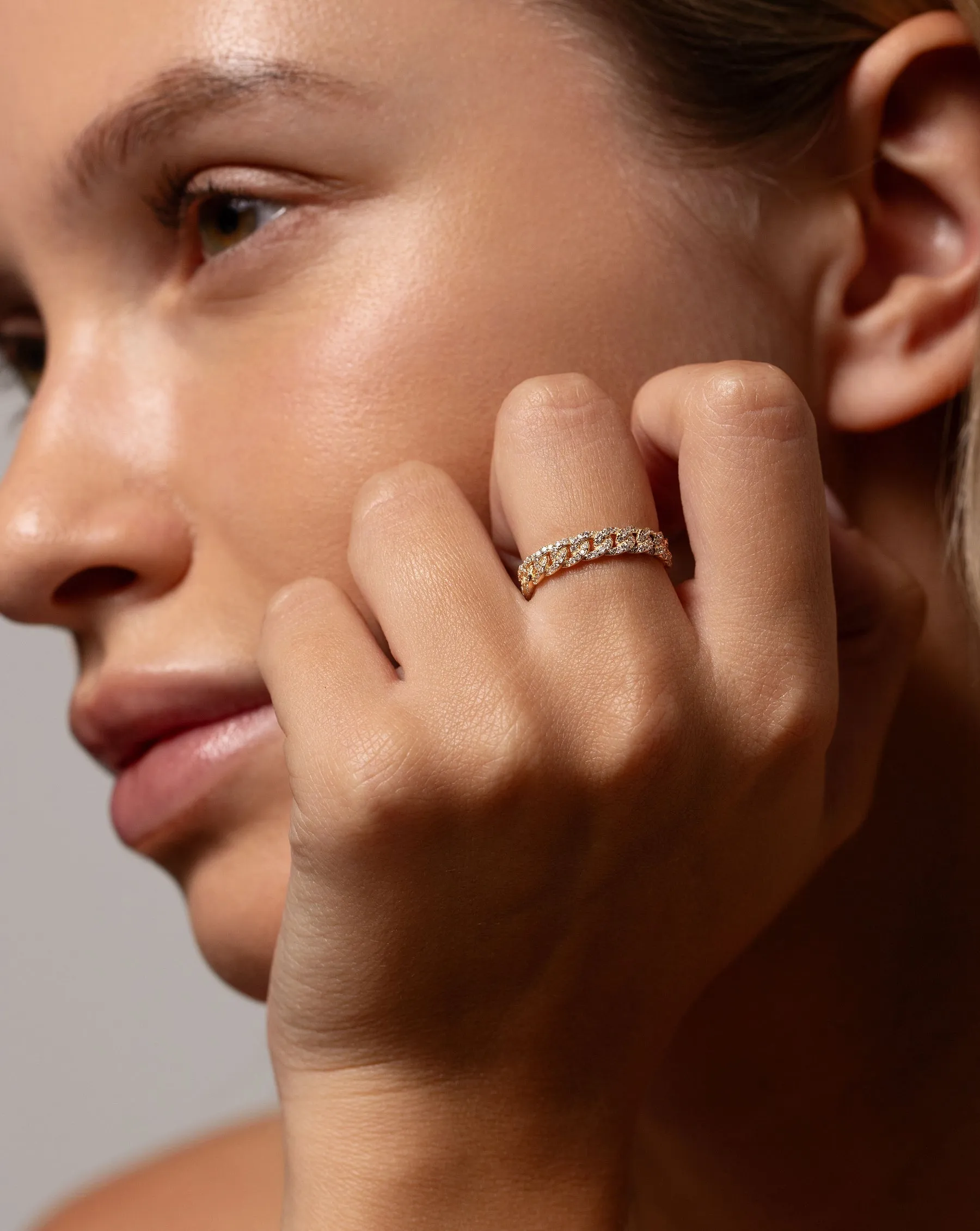 Pavé Diamond Chain Ring