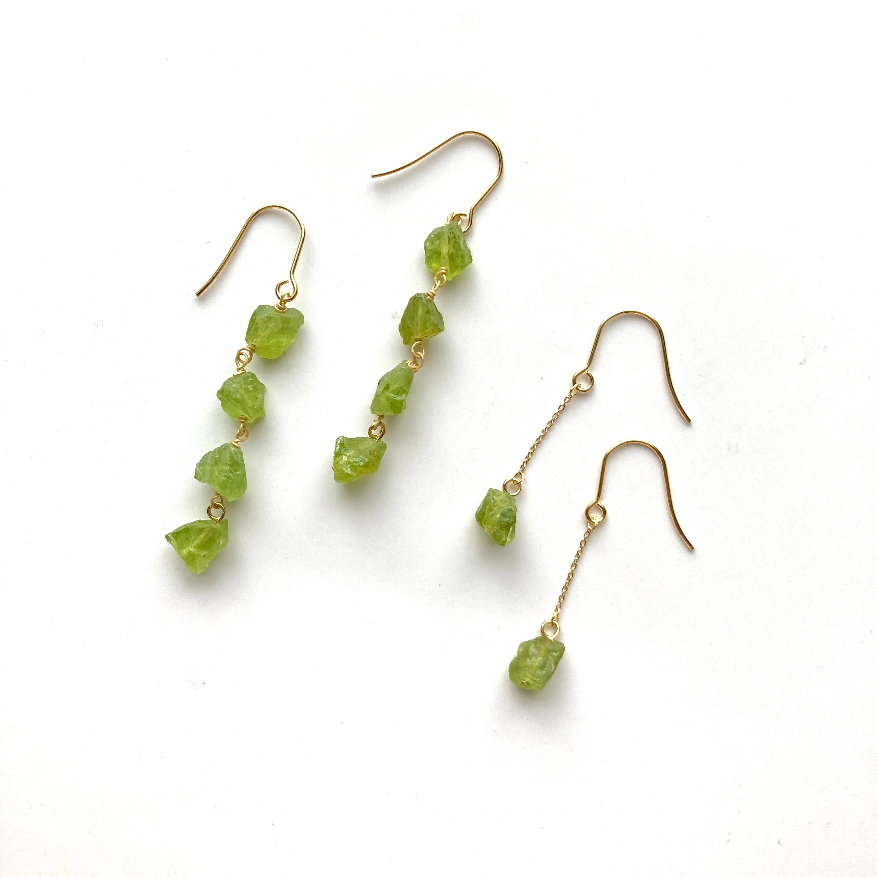 Peridot Long Pierces / Earrings (GOLD)