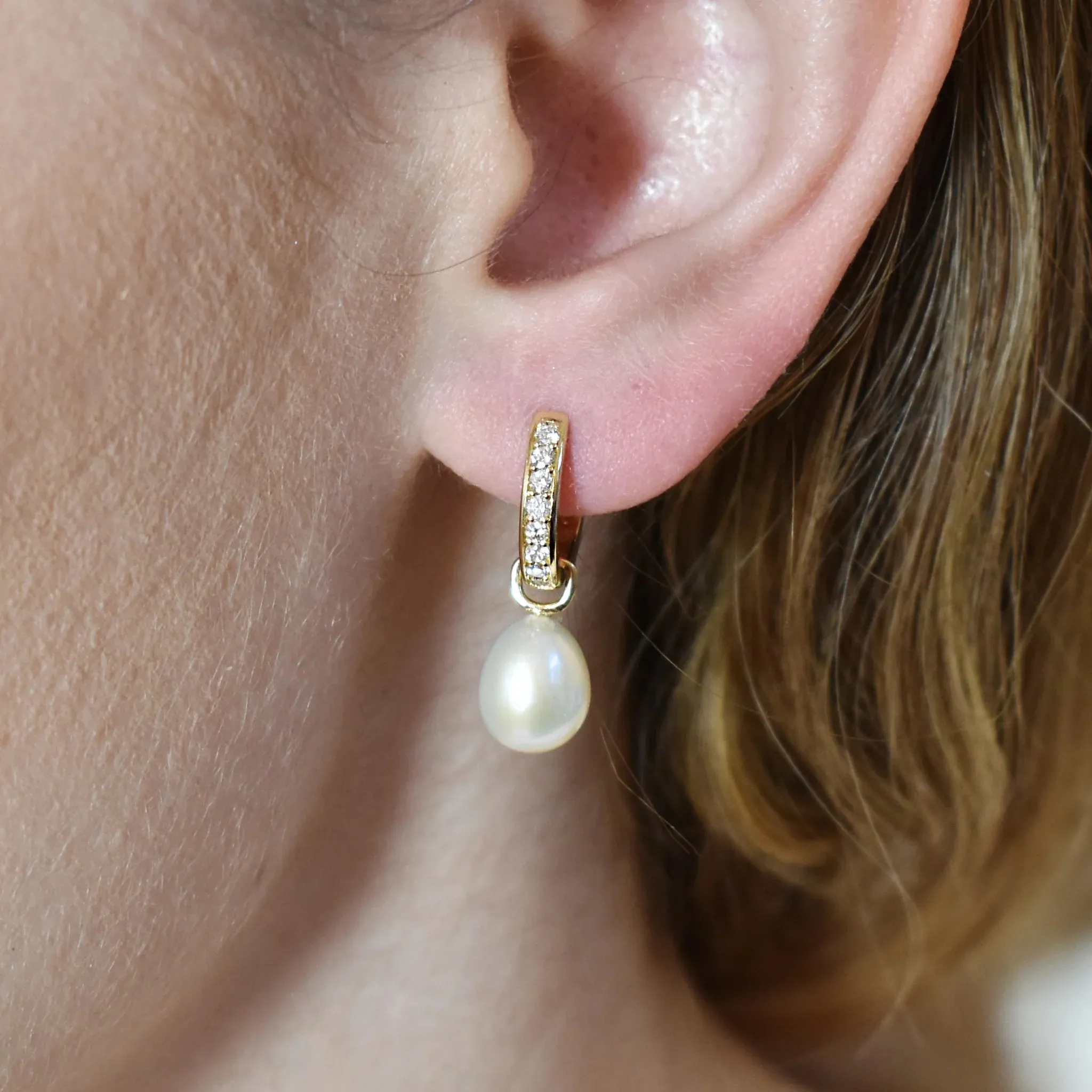 Removable Pearls for Diamond Huggies