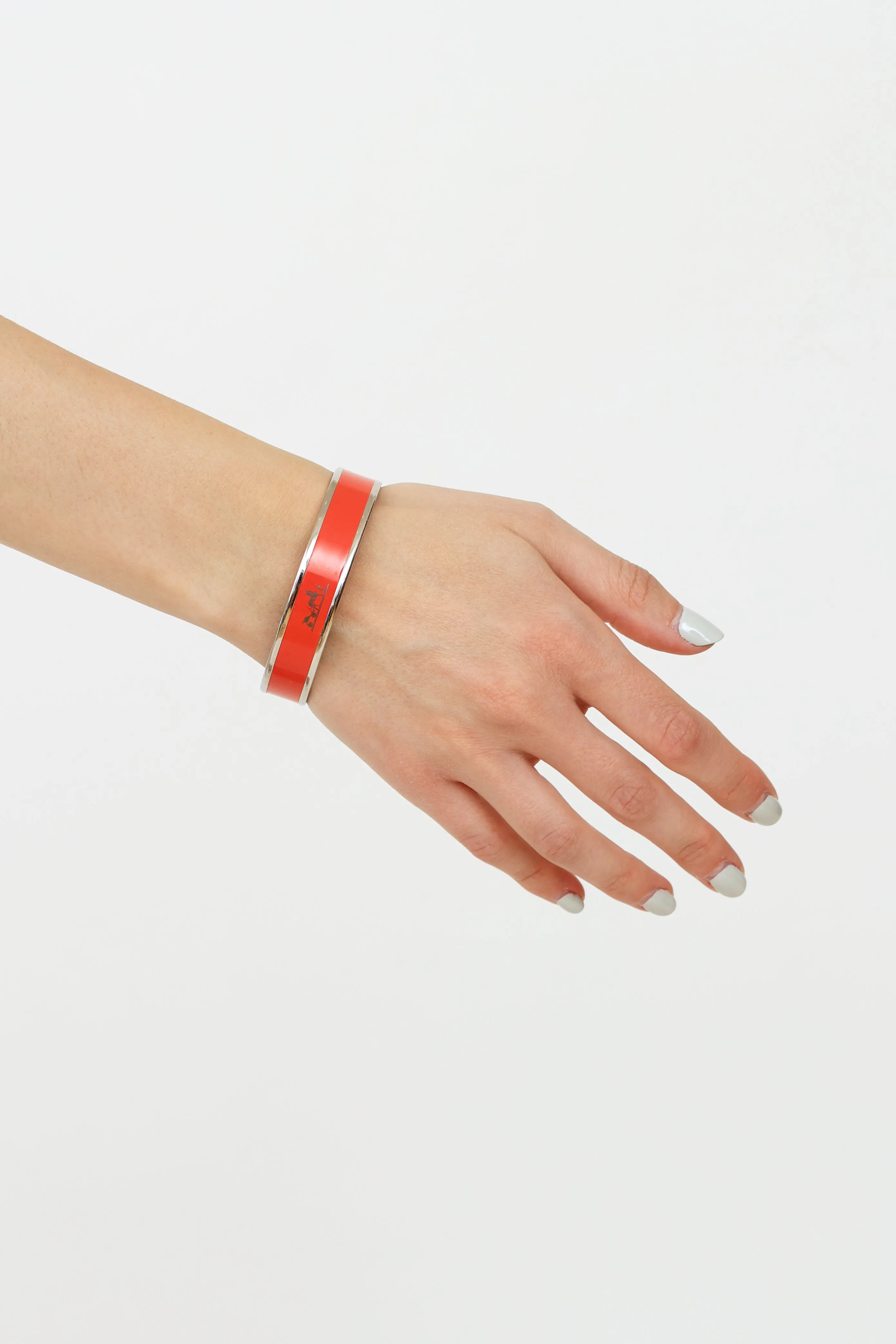 Rouge Casque Enamel Caleche Bangle