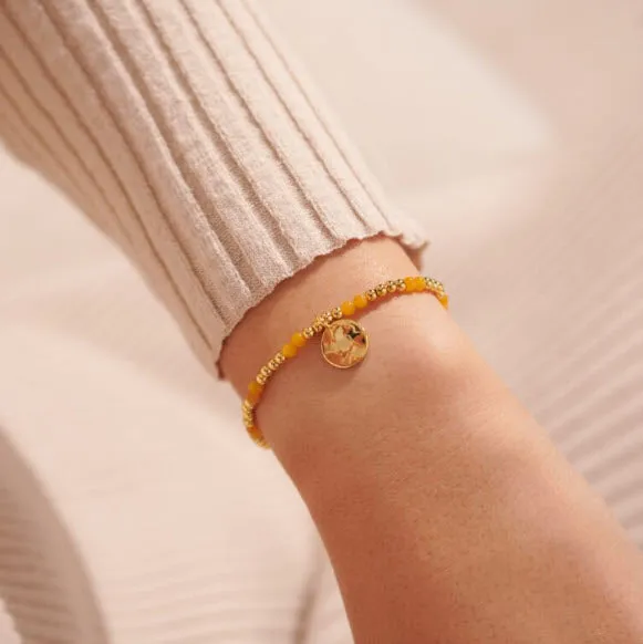 The November Birthstone Stretch Bracelet in Yellow Quartz